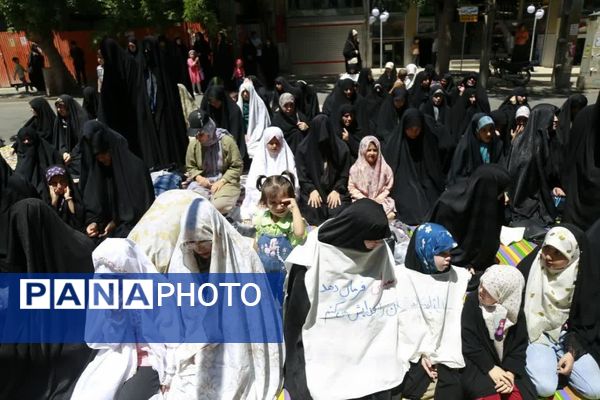 خروش دانش‌آموزان کفن پوش در آذربایجان شرقی