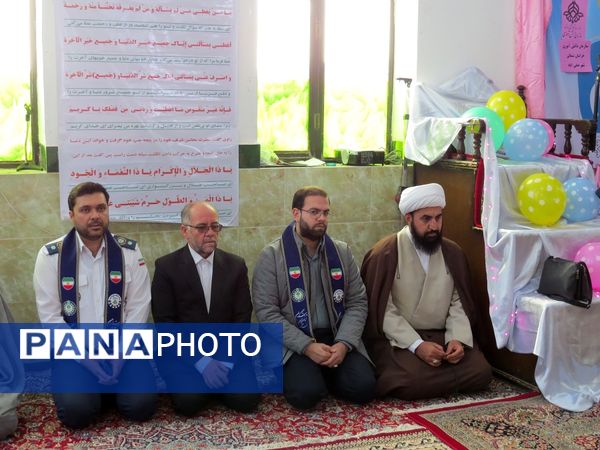 بازدید قائم مقام سازمان دانش‌آموزی از دانش‌آموزان پیشتاز معتکف بام و صفی‌آباد