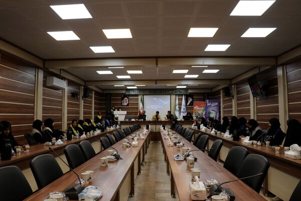 نشست گزارش عملکرد مجری‌شو و خبرنگارشو در سازمان دانش‌آموزی خراسان رضوی
