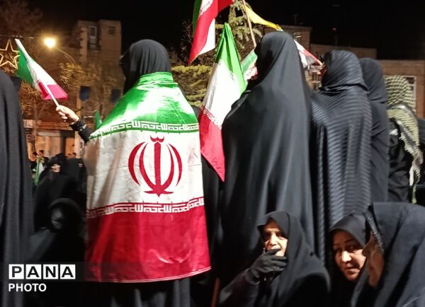  تا پای جان، برای ایران، برای وطن