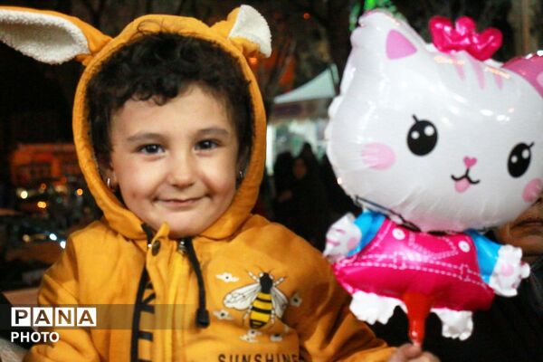 جشن روز دختر و نمایش اقتدار ملی در دهه کرامت