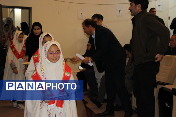 همایش تجلیل از پژوهشگران و نخبگان دانش‌آموزی در سملقان