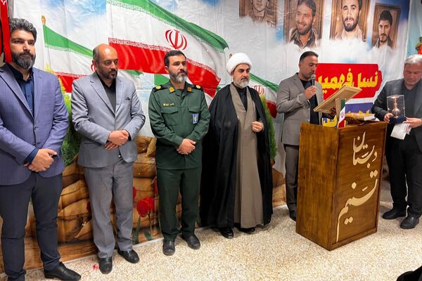 افتتاح یادمان شهدای دانش آموزی در مدرسه تسنیم پردیس