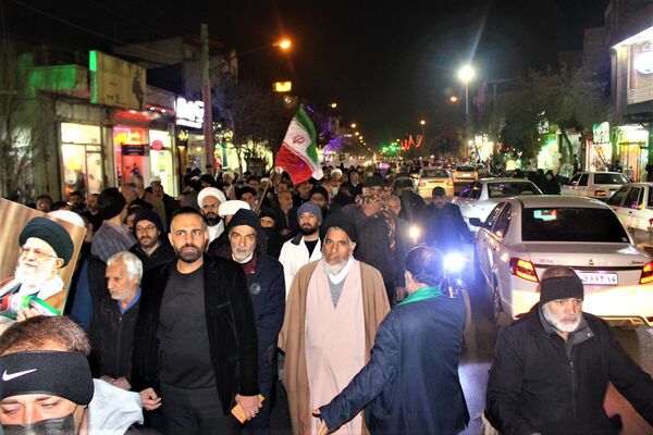 عزاداری مردم قم در محل شهادت مدافع امنیت «عباس اسدی کاجی»