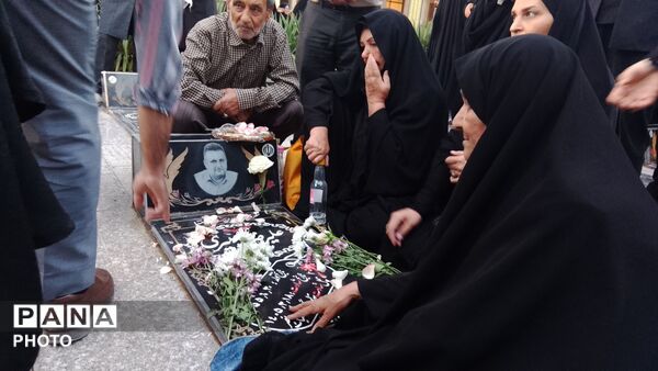 مراسم گرامیداشت هفته دفاع مقدس در گلزار شهدای شهرستان نیشابور 
