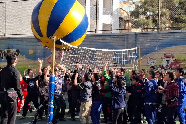 اردوی درون مدرسه ای در دبستان شاهد شهید قدوسی ناحیه دو شهرری 