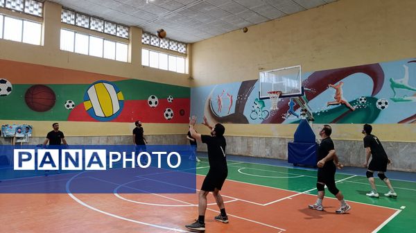 افتتاحیه مسابقات والیبال به‌مناسبت دهه مبارک فجر در نیشابور