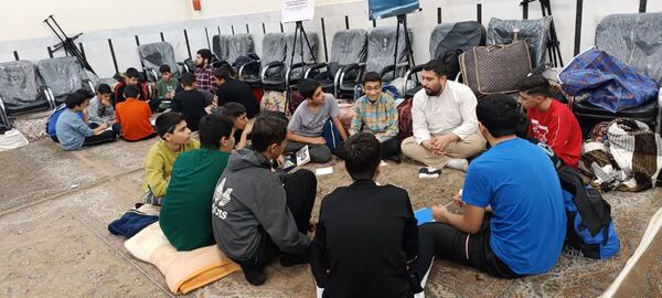 اعتکاف پسران نسل آفتاب