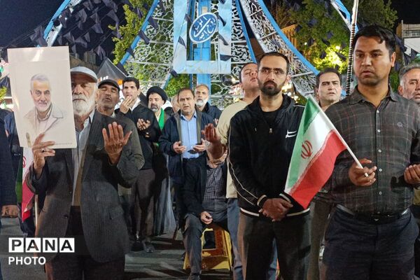حضور پرشور مردم ورامین، جلوه‌ای دوباره از غیرت مردم دیار۱۵ خرداد