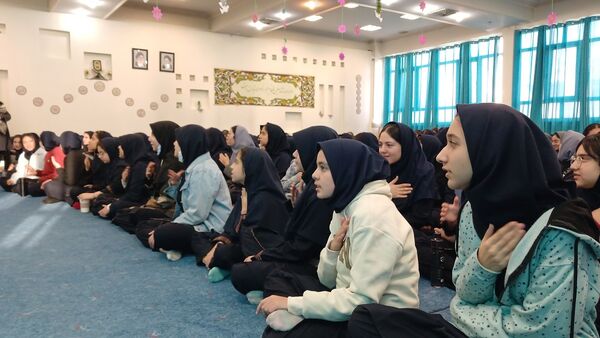 مراسم شهادت حضرت فاطمه زهرا(س) در دبیرستان شهید تیمسار فلاحی 
