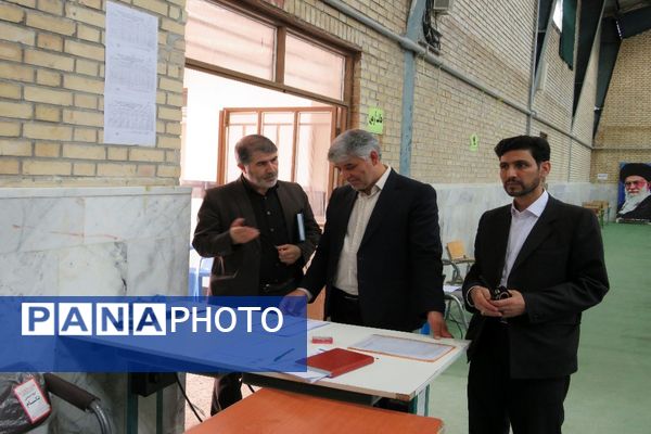 بازدیدهای ستادی از حوزه‌های برگزاری امتحانات نهایی در شهرستان فاروج 
