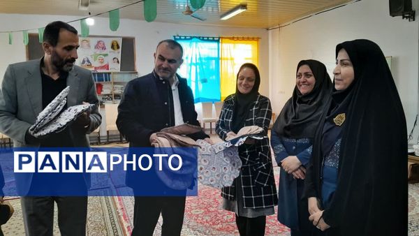 بازدید مدیرکل آموزش و پرورش استان از هنرستان فاطمه‌الزهرا(س) هادی‌شهر