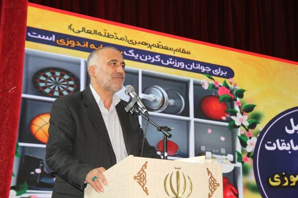 تجلیل از ۵۰۰ دانش‌آموز دختر و پسر مقام‌آور مسابقات ورزش دانش‌آموزی بهبهان
