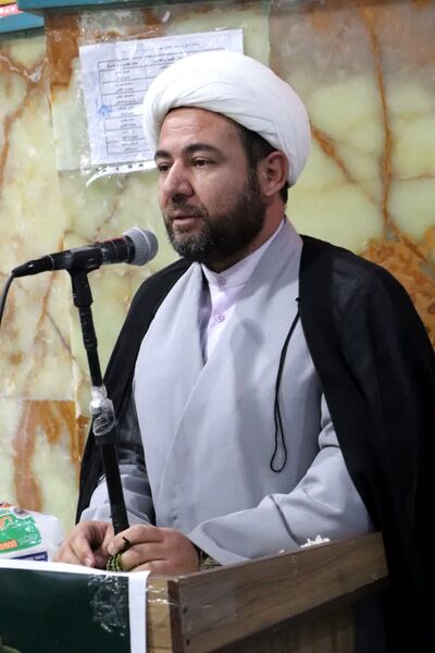 اقامه نماز جمعه قروه به امامت حجت‌الاسلام عابدین رستمی