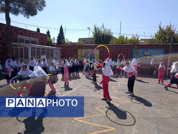 المپیاد ورزشی درون مدرسه‌ای