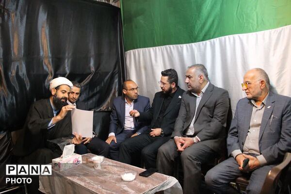 ملاقات مردمی مسئولان قضایی گلستان در شب های خدمت و مقاومت