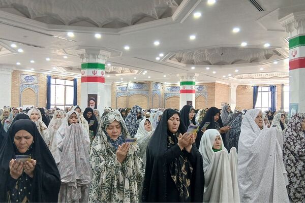 نماز عید قربان، تجلی بندگی خدا