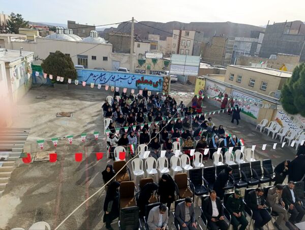 جشن باشکوه و پرشور ایرانمون در آموزشگاه دخترانه فاطمیه شهر کلات 