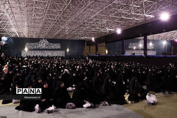 دومین شب عزاداری فاطمیه‌ با حضور رهبر معظم انقلاب