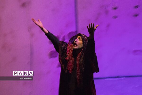 اجرای تعزیه (شفیعه محشر)