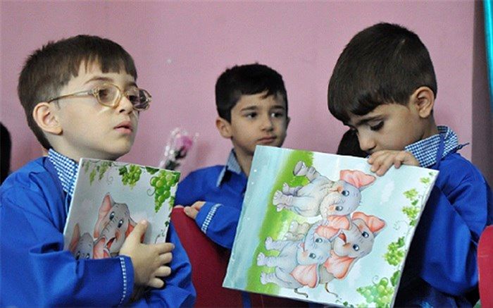 ممنوعیت ارایه تمرین‌های درسی در نوروز / دستورالعمل داستان‌خوانی، داستان‌گویی و داستان‌نویسی جایگزین پیک‌های نوروزی شد