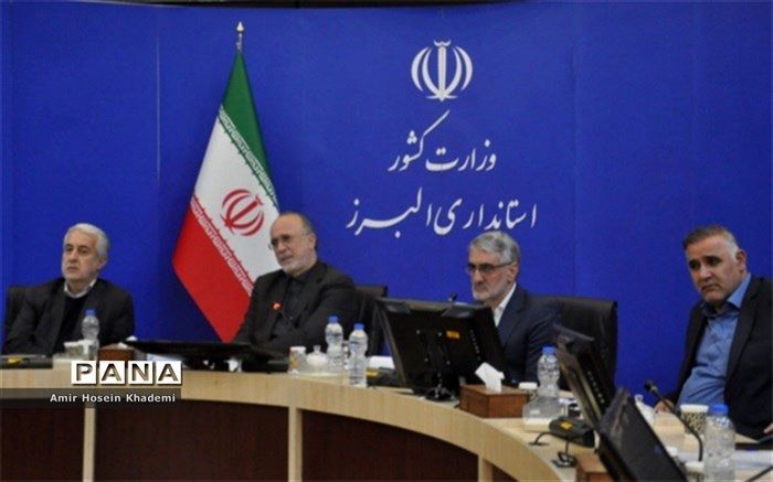 بانک ها در پرداخت تسهیلات جهت رونق تولید جدیت داشته باشند