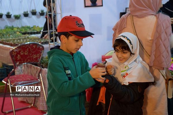 جشنواره ملی گل و‌گیاه در بابل