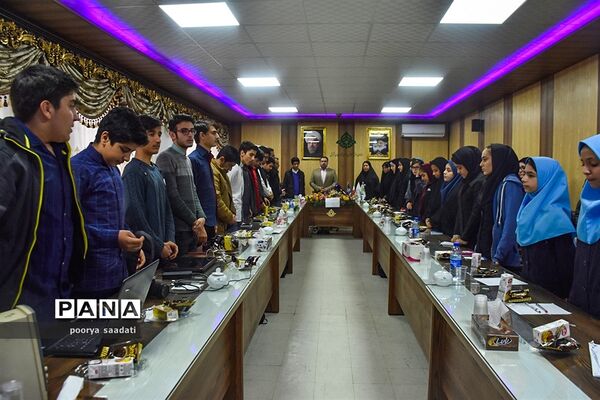 گفت وگوی صمیمی پانا با «محمد رنگساز»مستند ساز برتر سال 96