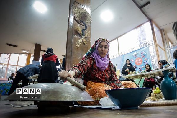 همایش سالروز کانون های فرهنگی و تربیتی