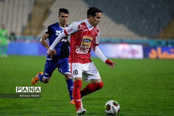 دیدار تیم‌های  پرسپولیس تهران  و  استقلال خوزستان