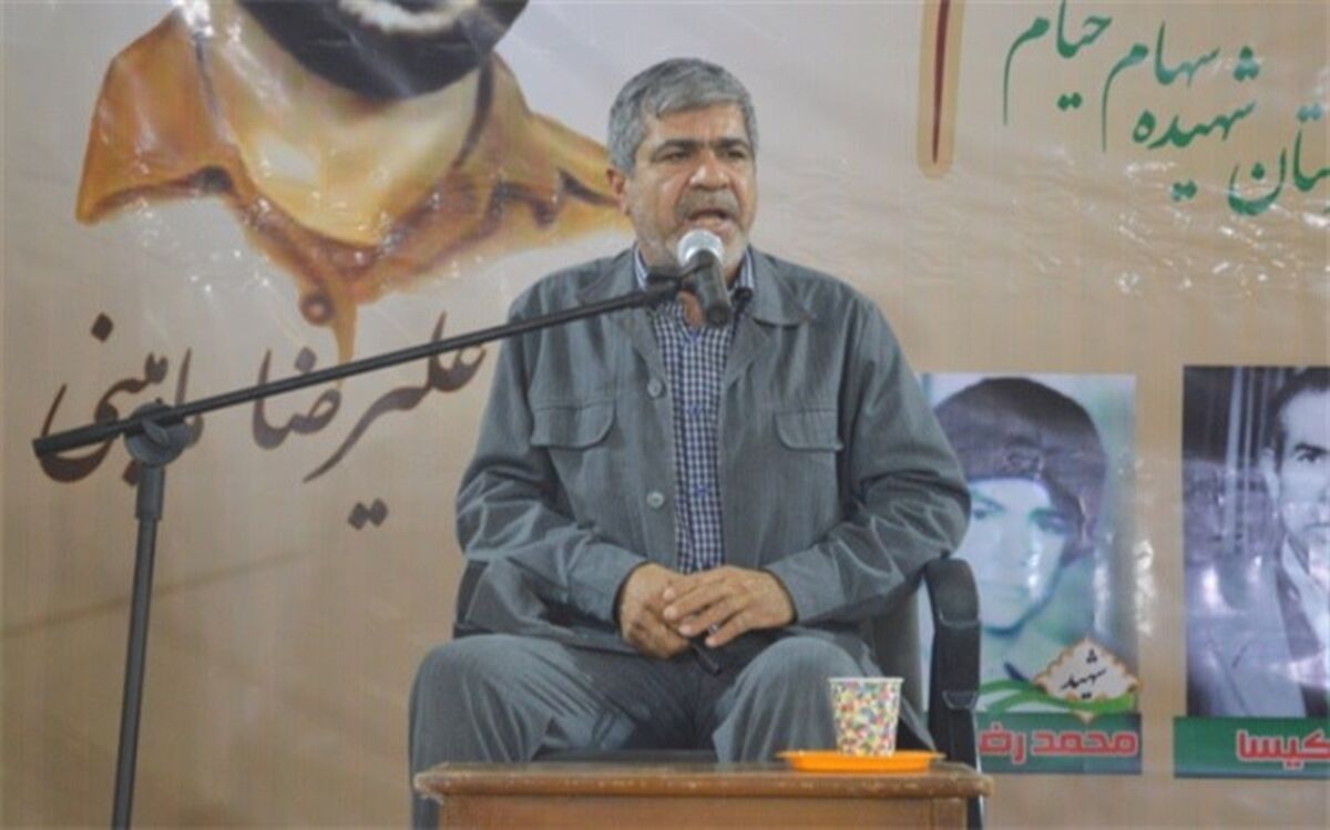چهارمین یادواره شهدای دانش آموز دبیرستان شهیده سهام خیام بوشهربرگزار شد