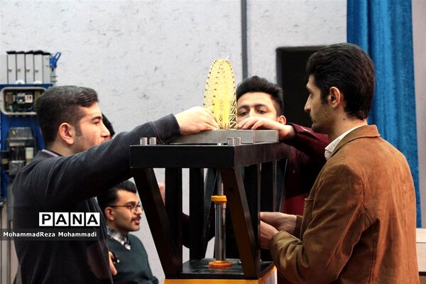مسابقات ساخت سازه های ماکارونی استان البرز