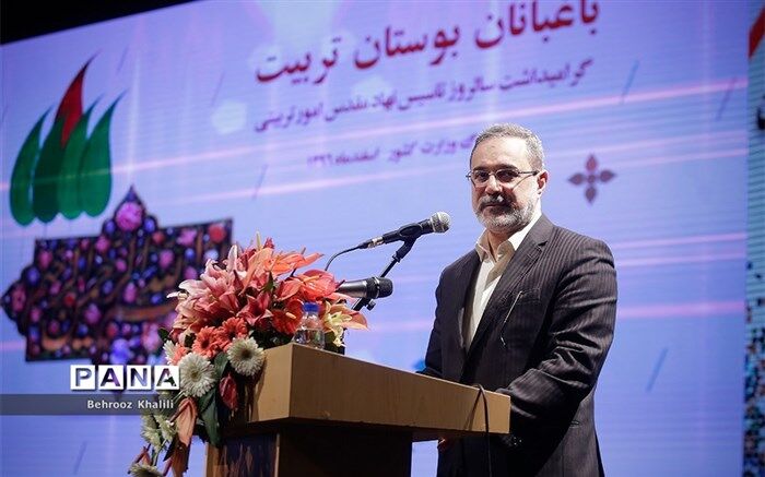 وزیر آموزش و پرورش: کار مربیان تربیتی نباید تنها به برگزاری مراسم و مناسبت‌ها محدود شود