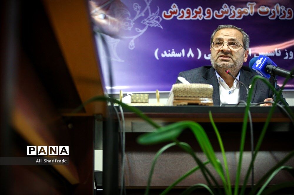 کاظمی: امور تربیتی شجره طیبه‌ای است که در آموزش‌ و پرورش ایران اسلامی روییده است