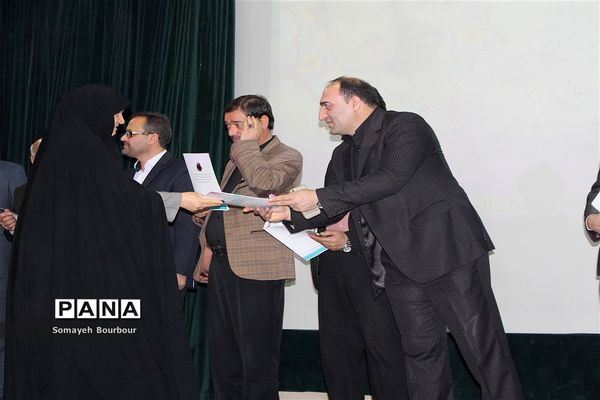 برگزاری همایش استانی گرامیداشت هفته تربیت اسلامی  البرز