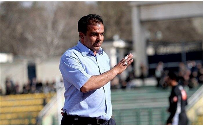 داوود مهابادی از سرمربیگری نساجی برکنار شد