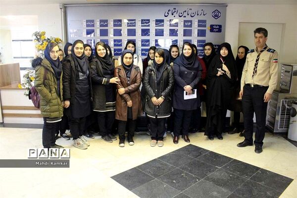 بازدید دانش آموزان پیشتاز آذربایجان شرقی از سازمان تامین اجتماعی