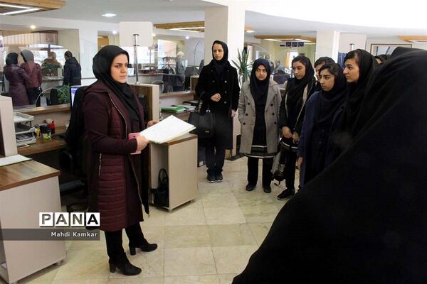 بازدید دانش آموزان پیشتاز آذربایجان شرقی از سازمان تامین اجتماعی