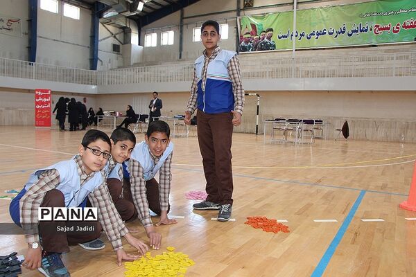 اولین دوره المپیاد بازی های فکری، آموزشی با نام رویش توسط سازمان  دانش آموزی استان در یزد
