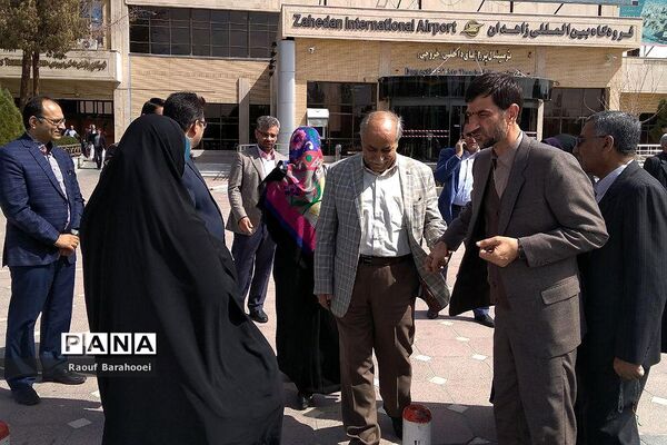 کلنگ زنی مدرسه 12 کلاسه شهدای ایران خودرو  در منطقه لار ناحیه یک زاهدان
