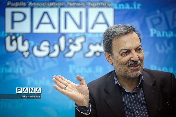 حضور معاون آموزش متوسطه آموزش و پرورش در خبرگزاری پانا