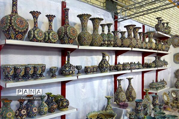 دومین نمایشگاه صنایع دستی ریحانه النبی  در شهرستان مهر استان فارس
