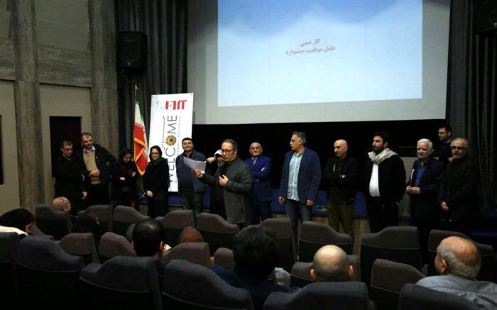 نشست و گفت‌و‌گوی دبیر جشنواره جهانی فیلم فجر با سینماگران