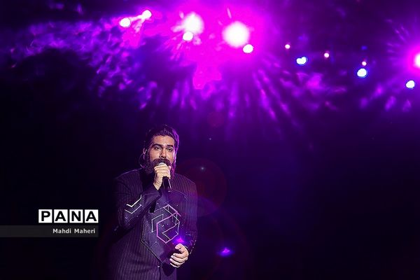 کنسرت علی زندوکیلی