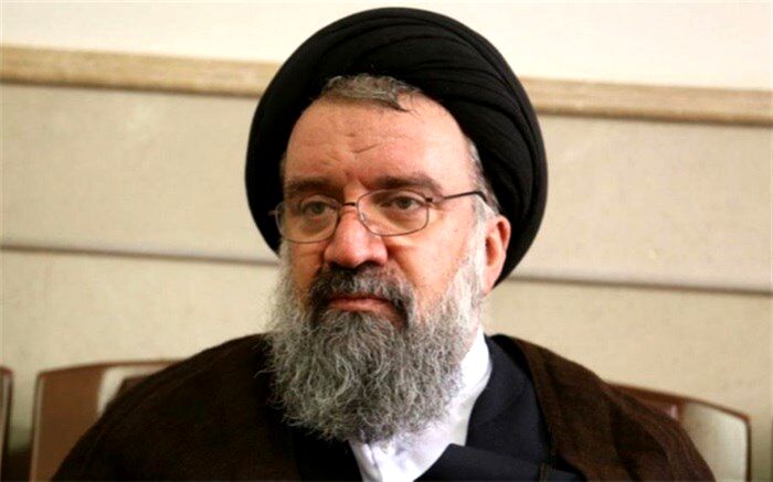 آیت الله خاتمی: زنی فاسد از آمریکا یک میلیارد تومان پول گرفته تا تبلیغات بدحجابی در ایران کند