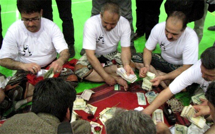جشن گلریزان در بیرجند برگزار شد