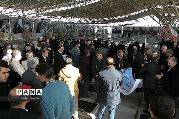 همایش پیاده روی میثاق با شهیدان به مناسبت هفته امور تربیتی در تبریز