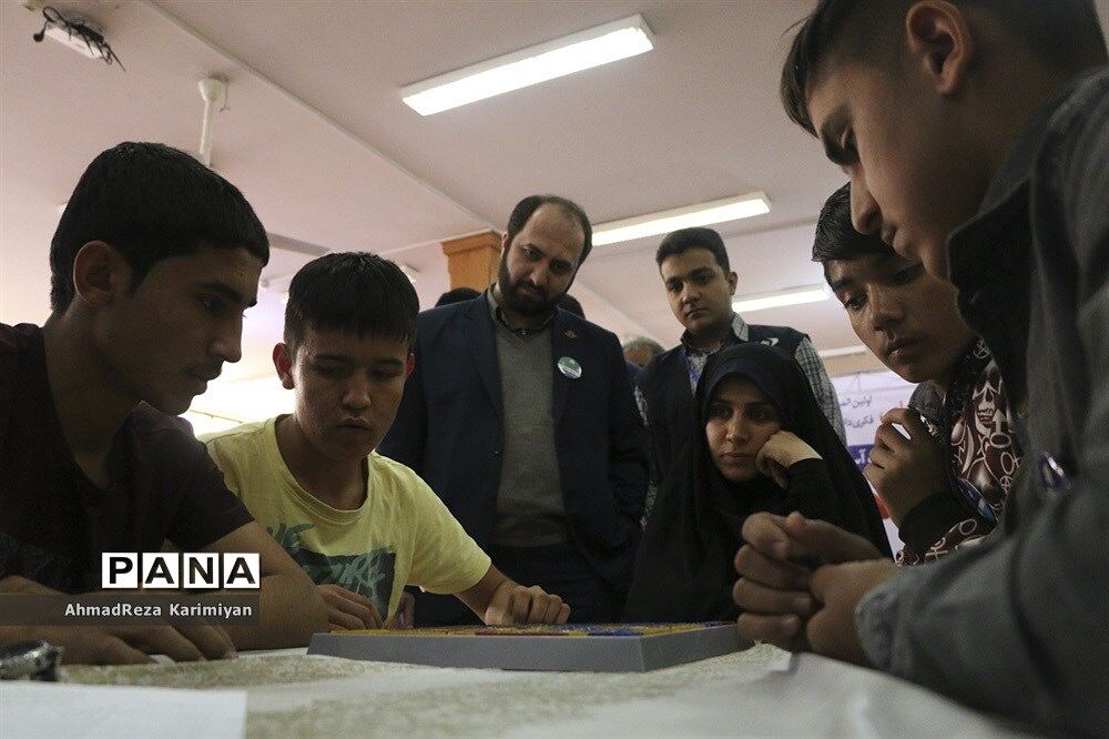 بازدید قائم مقام سازمان دانش‌آموزی از المپیاد ملی رویش