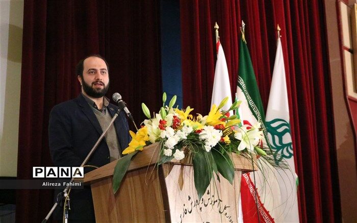 قائم مقام  سازمان دانش‌آموزی: دانش آموزان باید تغییرات را از مدارس خود شروع کنند