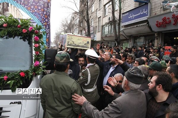 آیین باشکوه تشییع پیکر مطهر ۴ شهید گمنام دوران دفاع مقدس